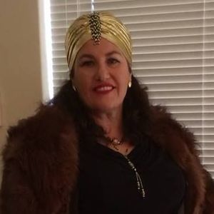 Meet your Posher, Julie